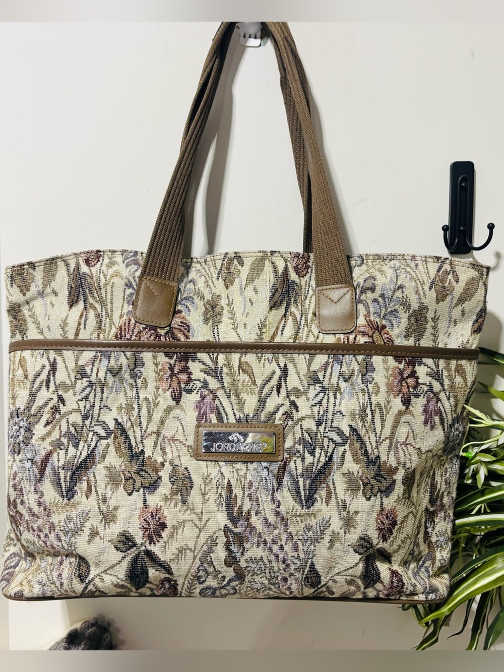 Vintage!❤️Jordache Tapesty Everyday Tote - Picture 1 of 7